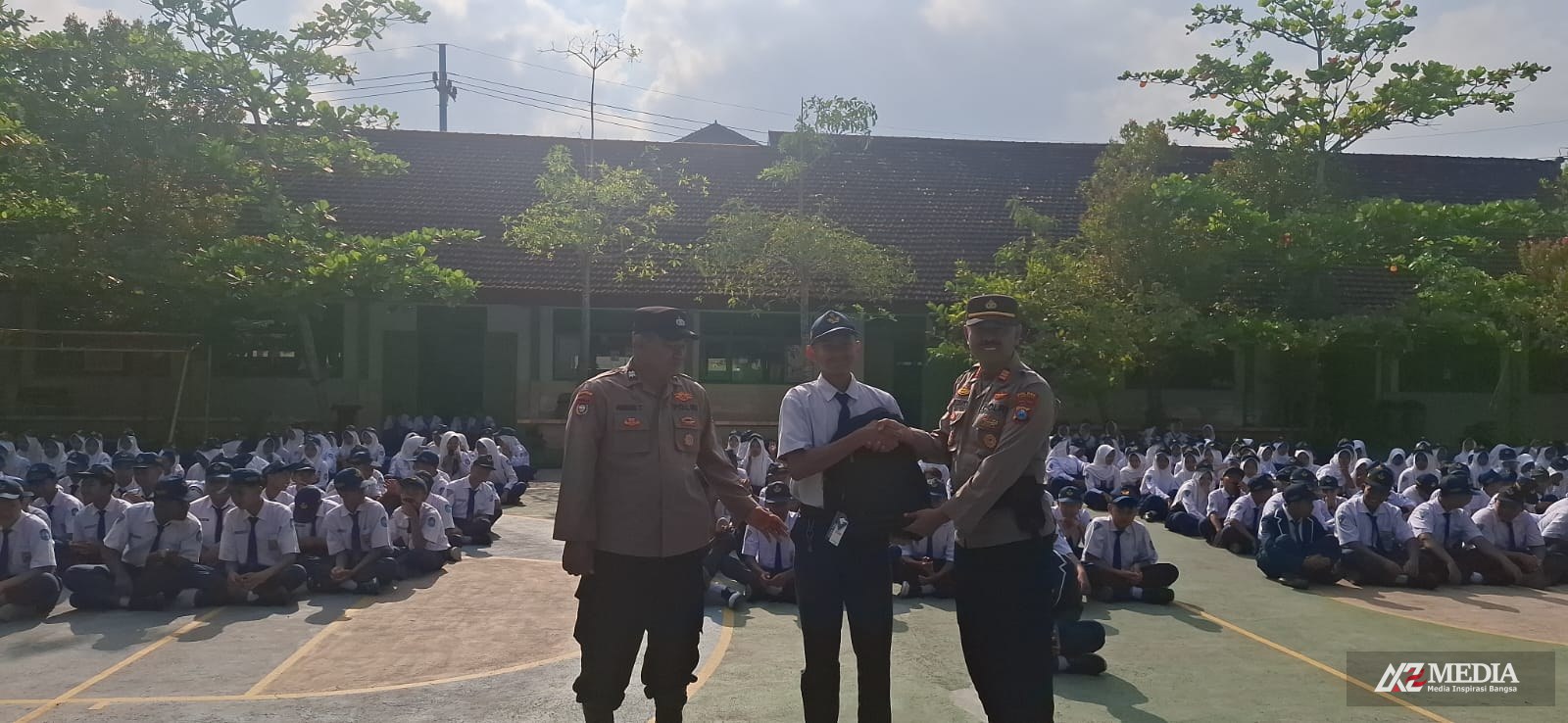 Polres Trenggalek Edukasi Pelajar soal Risiko AI dan Media Sosial