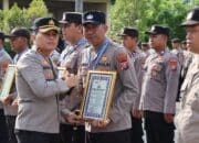 Kapolres Nganjuk Apresiasi Prestasi 23 Anggota Polri dengan Piagam Penghargaan 3 IMG 20231204 WA0010 Kapolres Nganjuk Apresiasi Prestasi 23 Anggota Polri dengan Piagam Penghargaan