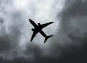 054030400 1610270651 trinity moss CwlFCanvxr8 unsplash Apakah Bahan Bakar Pesawat Dari Kotoran Manusia,Bisa Jadi Masadepan Penerbangan ?