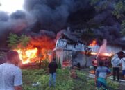 kebakaran gudang alat rumah tangga Tulungagung Kebakaran Hebat Melahap Gudang Perkakas Rumah Tangga Warga Tulungagung