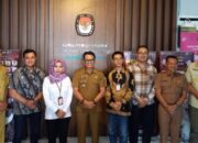 kpu tulungagung dan pj bupati 239 Desa di Tulungagung Terima Pencairan DD, Ini Peruntukannya