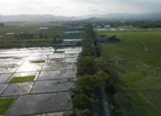 demo 3 1168892301 Meski Warga Menolak Ganti Rugi, Proyek Tol Kediri-Tulungagung Jalan Terus