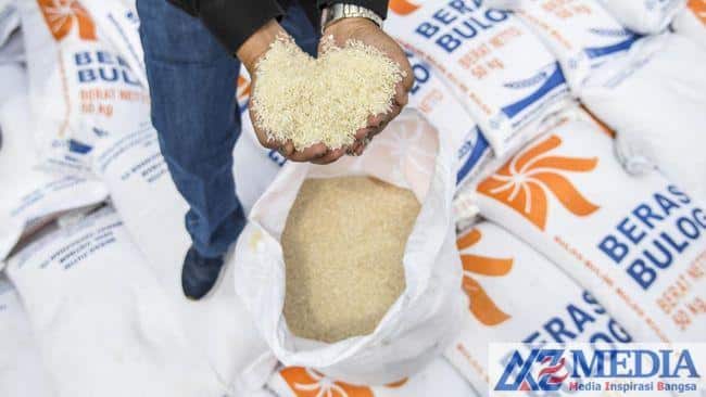 bulog terima 5000 ton beras impor dari vietnam 1 169 Bulog Cabang Tulungagung Jamin Keamanan Stok Beras Jelang Ramadan 2024