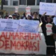 demonstrasi 178209717 Formas Pede Melakukan Aksi Demonstrasi di DPRD Tulungagung