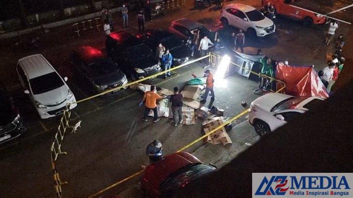 Sekeluarga Bunuh Diri Lompat dari Apartemen Jakut 3 satu keluarga tewas lompat dari apartemen di penjaringan Sekeluarga Bunuh Diri Lompat dari Apartemen Jakut